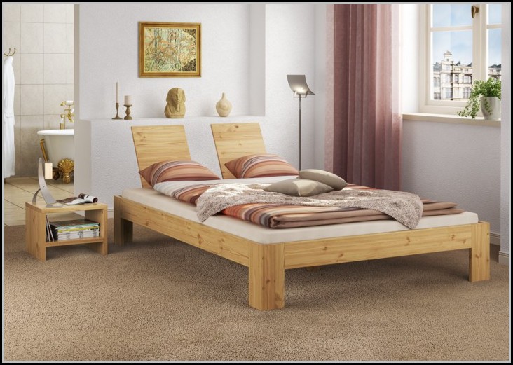 Bett 140x200 Kiefer Massiv Mit Lattenrollrost